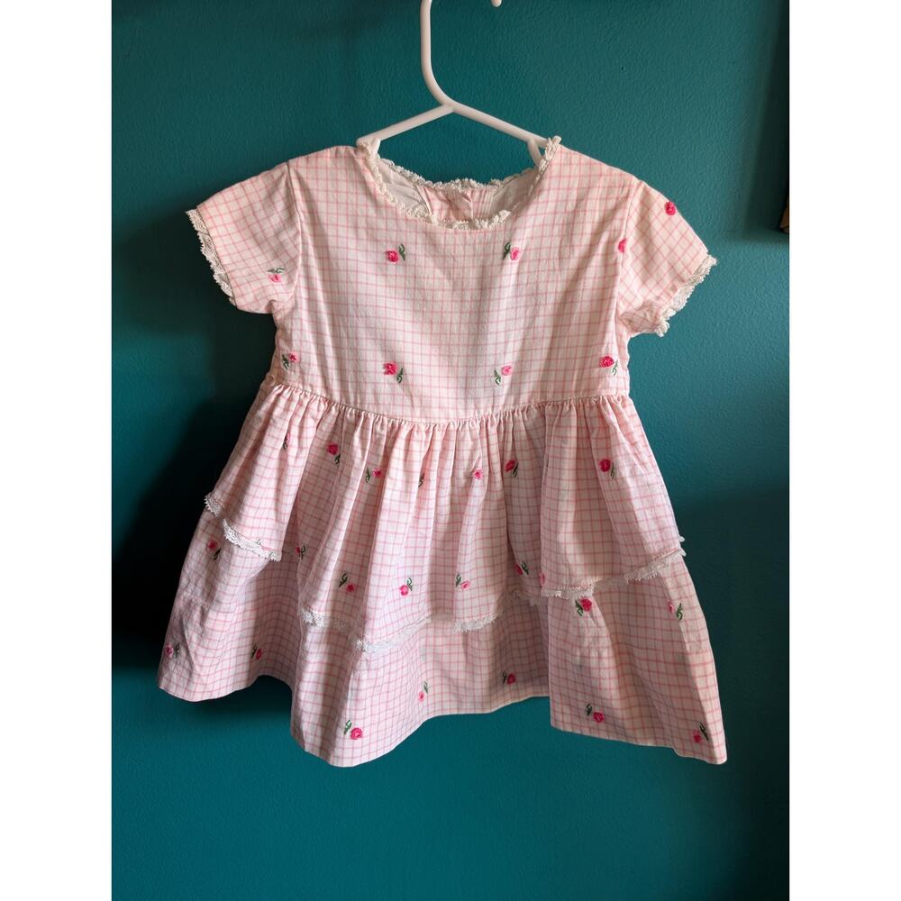 Vintage baby girls plaid embroidered dress in pink and white roses 18-24 months